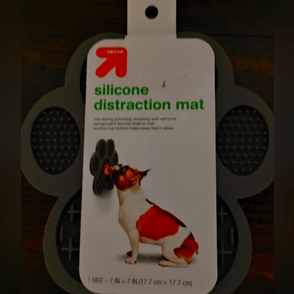 UP&UP Silicone Dog distraction Matt